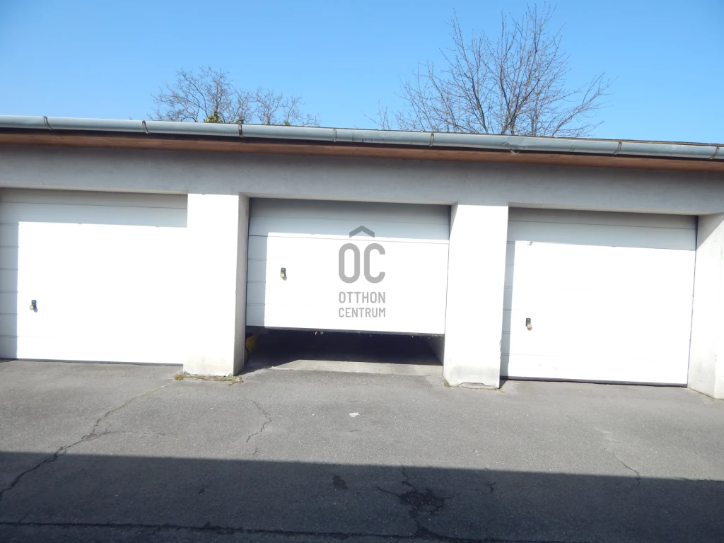 Eladó egyedi garázs, Zalaegerszeg, Belváros II.