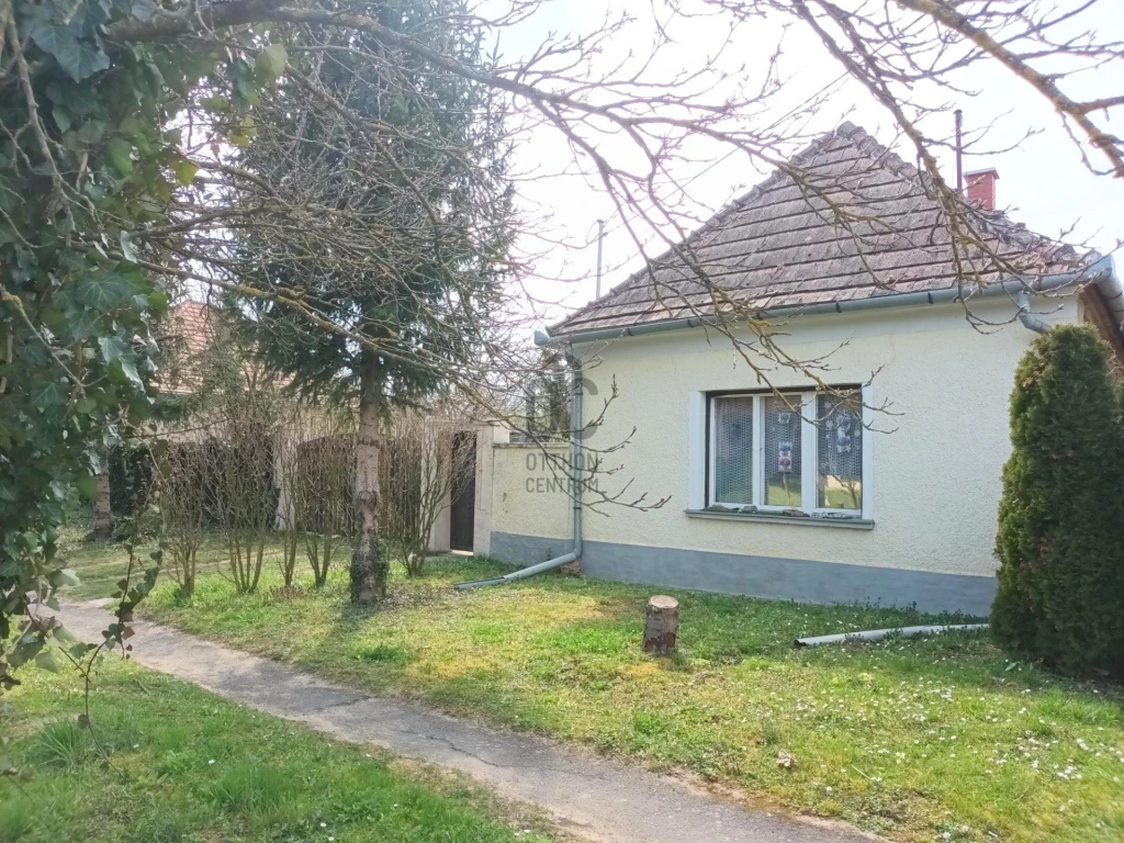 Eladó családi ház, Csipkerek, Csipkerek