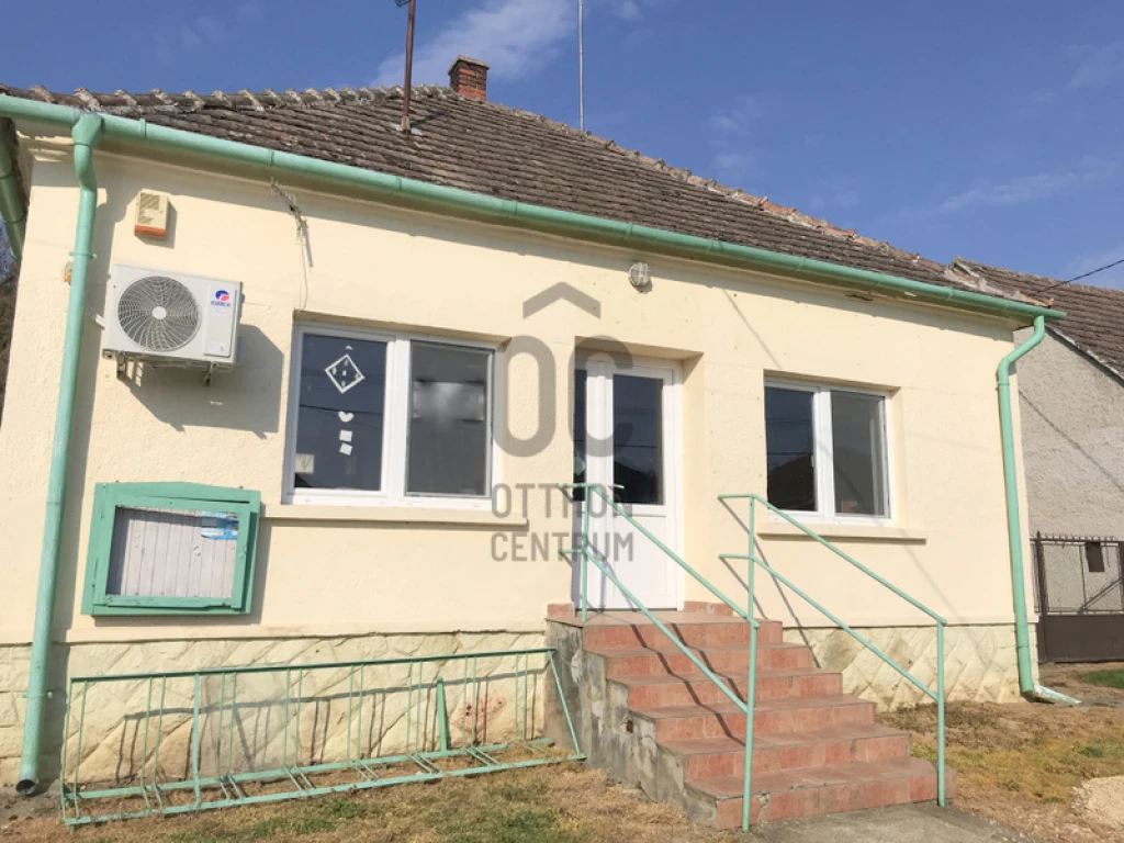 c3-1-name c2-73-name, Nagytilaj, Nagytilaj