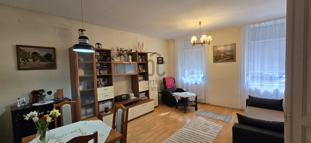 Eladó téglalakás, Szombathely, Belváros