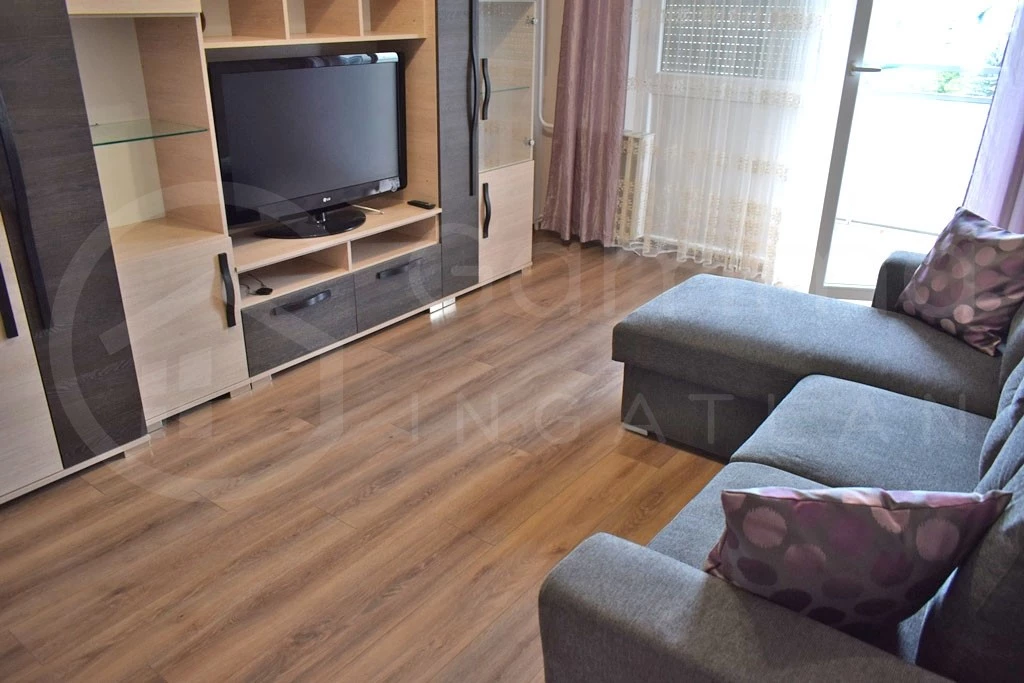 For rent panel flat, Miskolc, Belváros