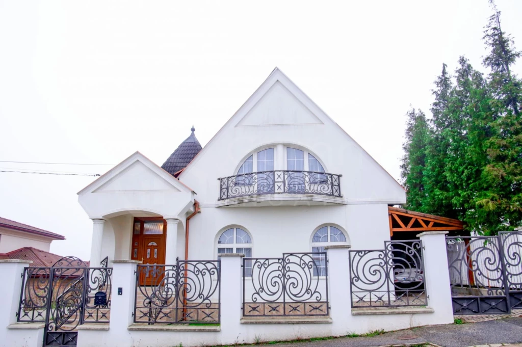 ÁRCSÖKKENÉS!! MISKOLCTAPOLCÁN LUXUS INGATLAN ELADÓ!