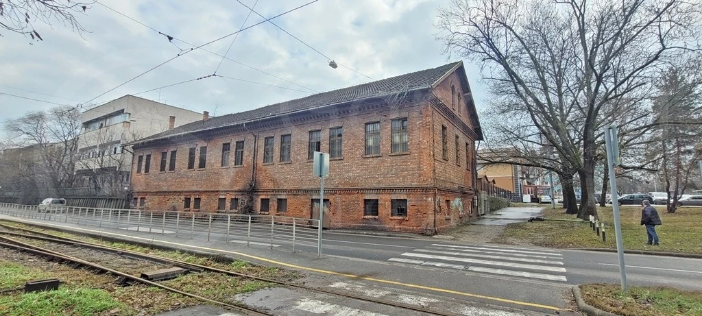 For sale factory building, Miskolc, Vasgyár
