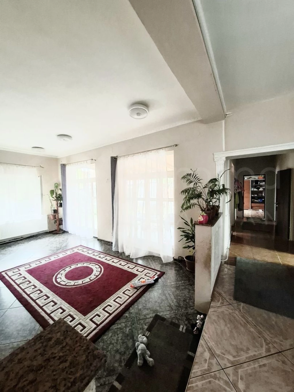 GYŐRI KAPUBAN CSALÁDI HÁZ ELADÓ!