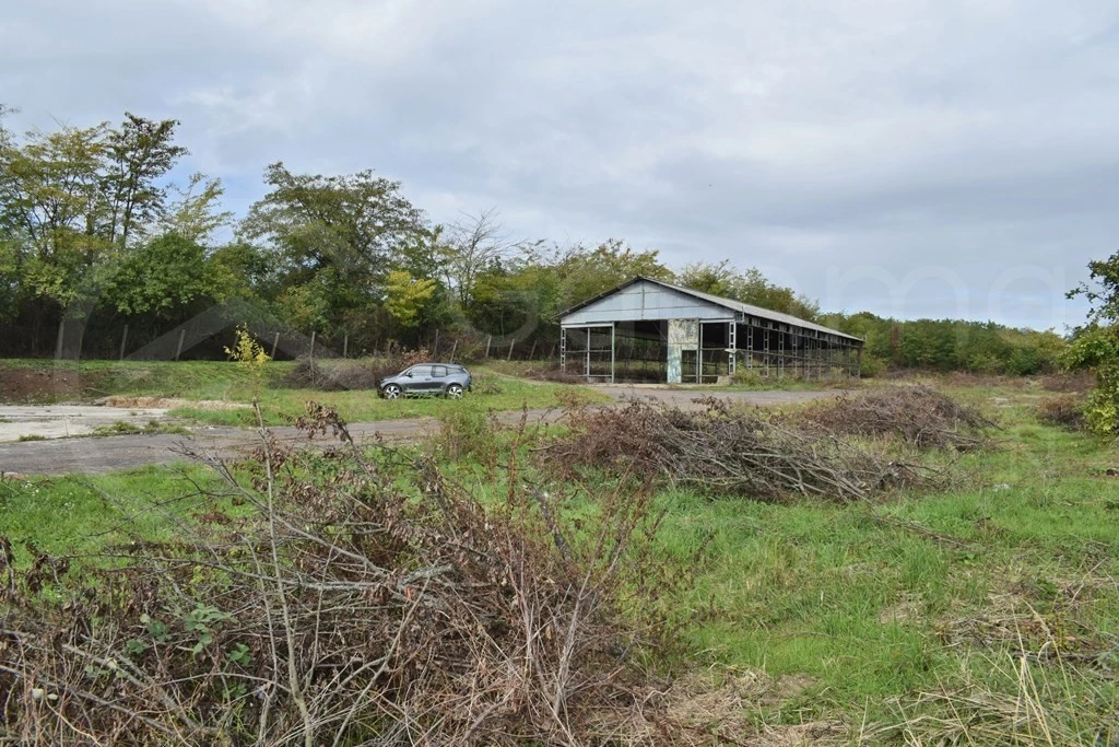 ELADÓ EGYEDÜLÁLLÓ PANORÁMÁS BEFEKTETÉS MISKOLC-TETEMVÁRON!