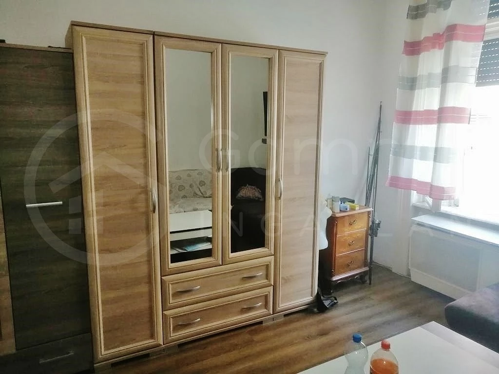 Miskolc belvárosi fsz-i nagygarzon kiadó!