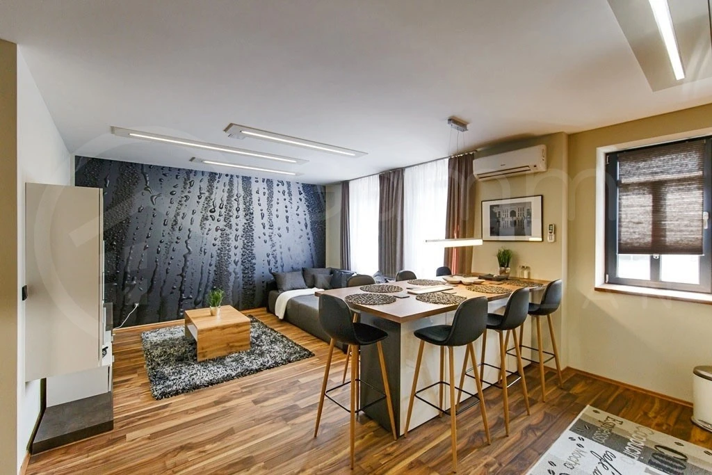 PRÉMIUM BELVÁROSI ÉLETÉRZÉS – Kiadó luxus apartman Miskolc szívében!