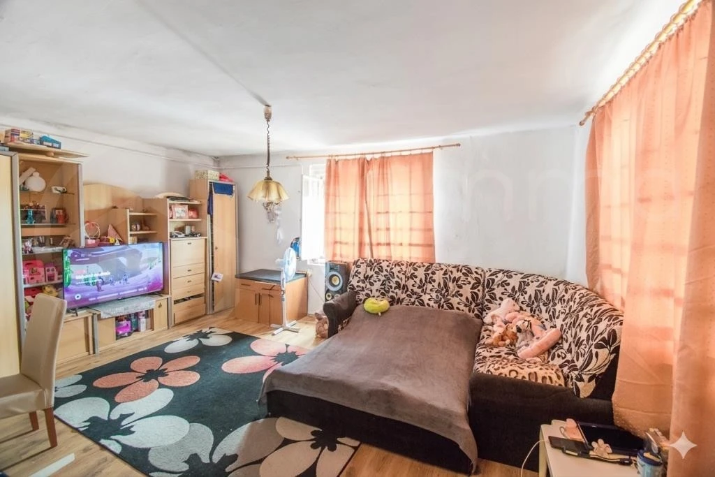 Ónodon, 70m2-es, 2 egész és egy félszobás felújítandó családi ház eladó!