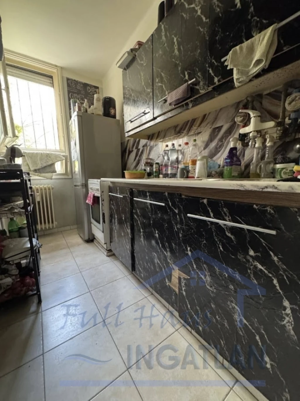 Eladó téglalakás, Tatabánya, Újváros