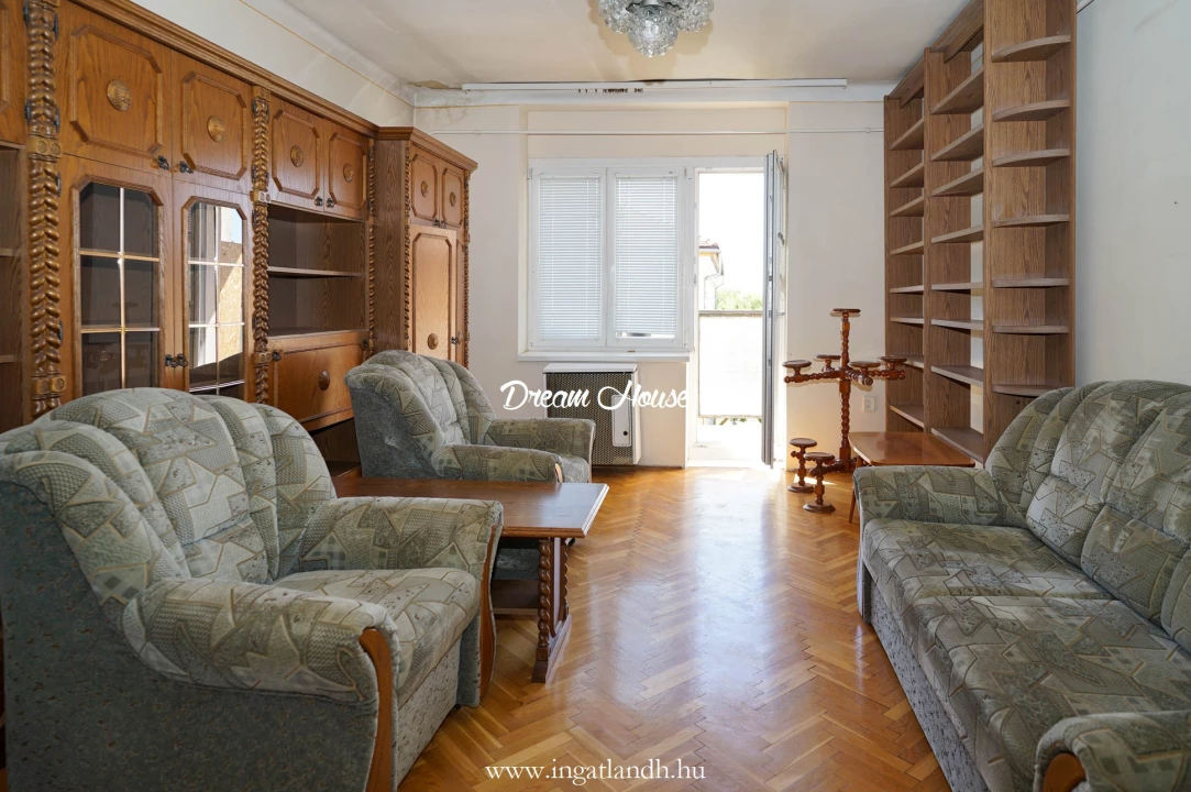 For sale brick flat, Nyíregyháza