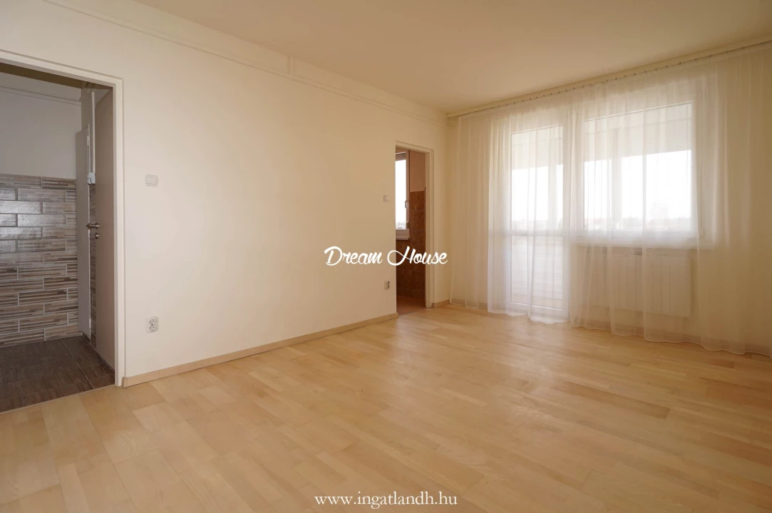 For sale condominium, Nyíregyháza