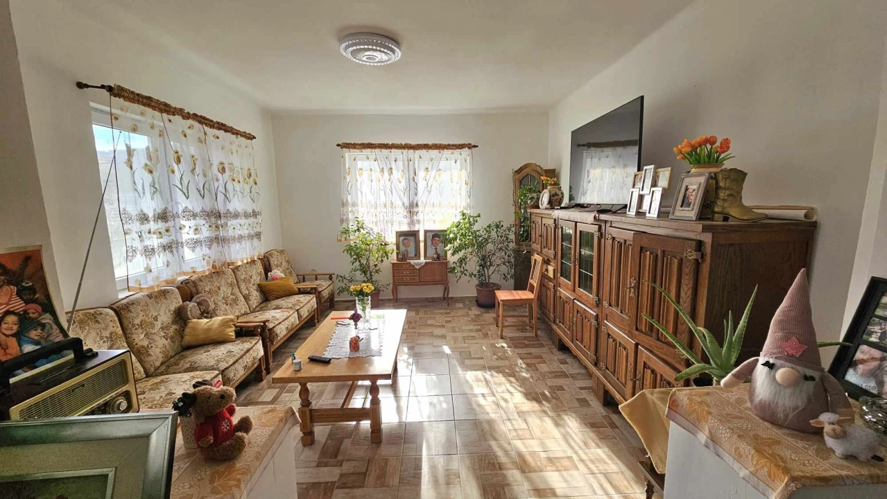 Eladó családi ház, Kisberény