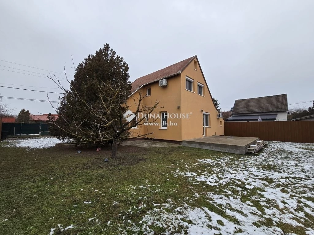 For sale house, Százhalombatta