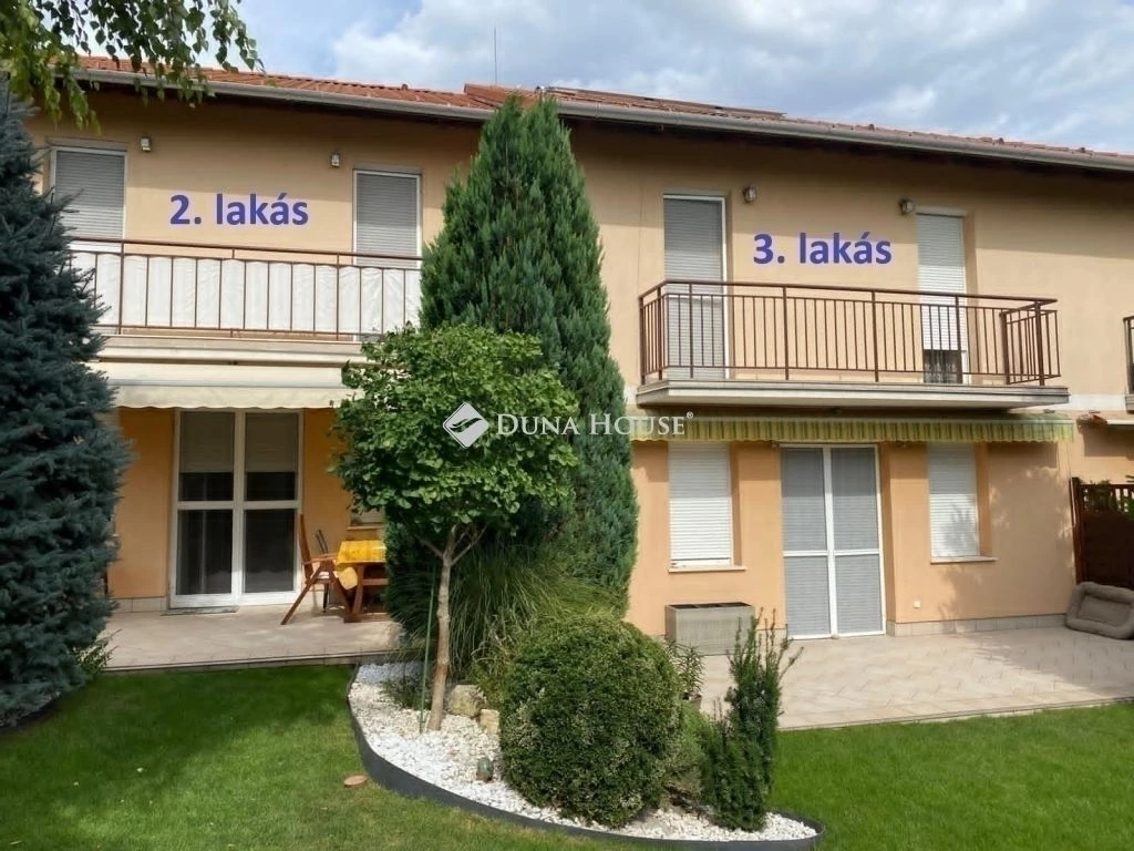 Eladó lakás, Biatorbágy