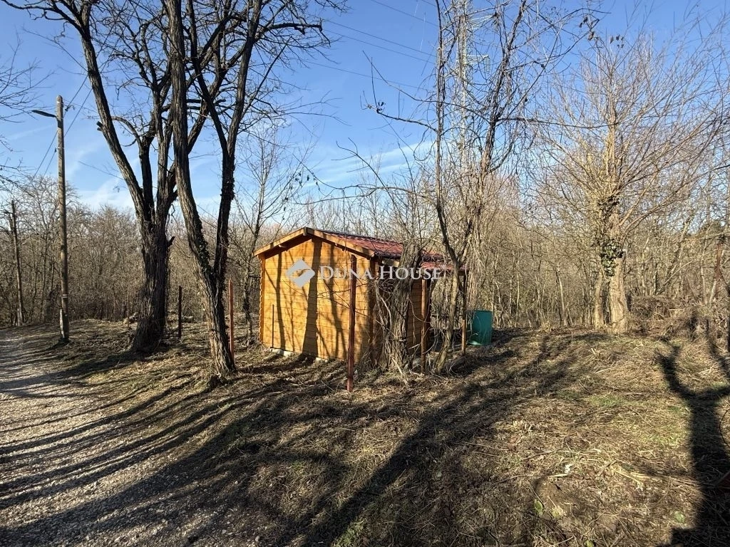 Eladó telek, Biatorbágy
