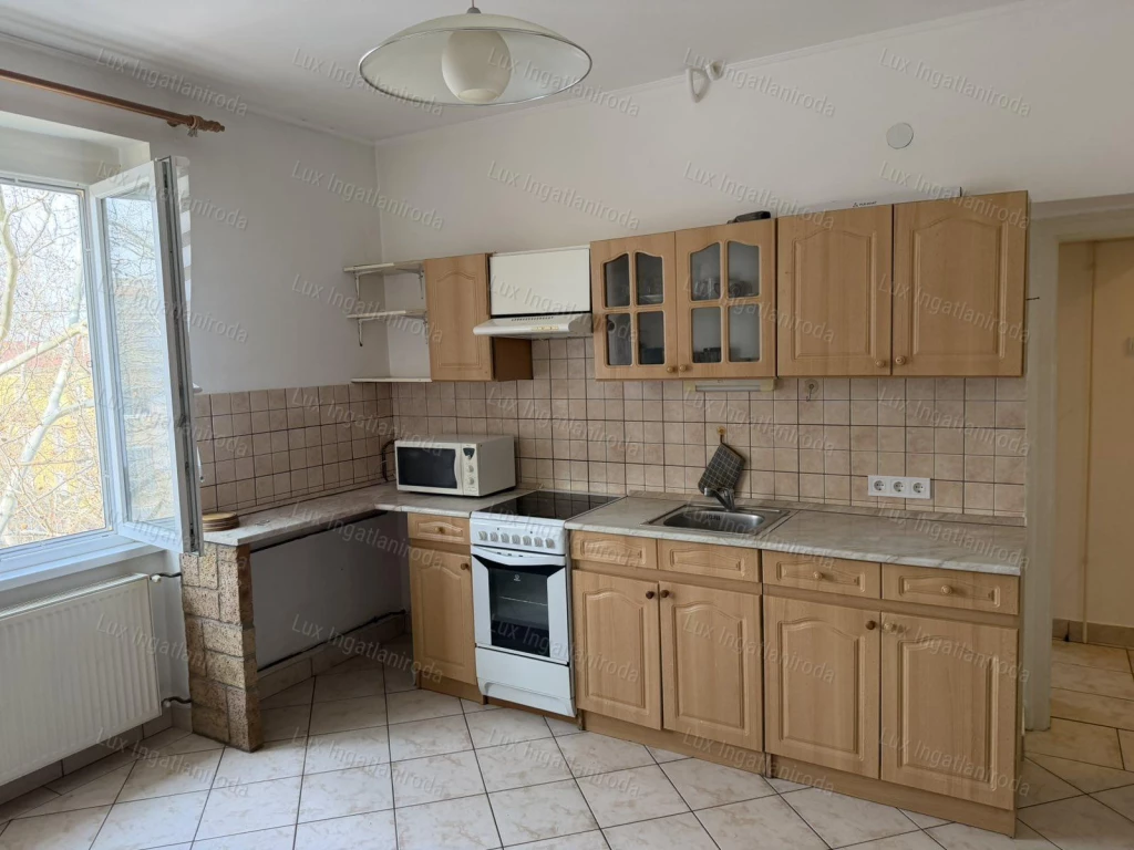 Eladó lakás Tatabánya,Újváros