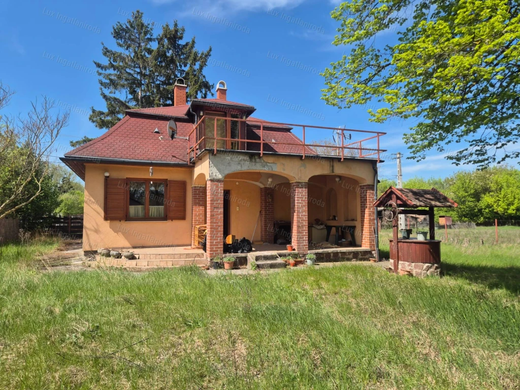 Befektetésre is kiváló ingatlan Bakonybánk területén