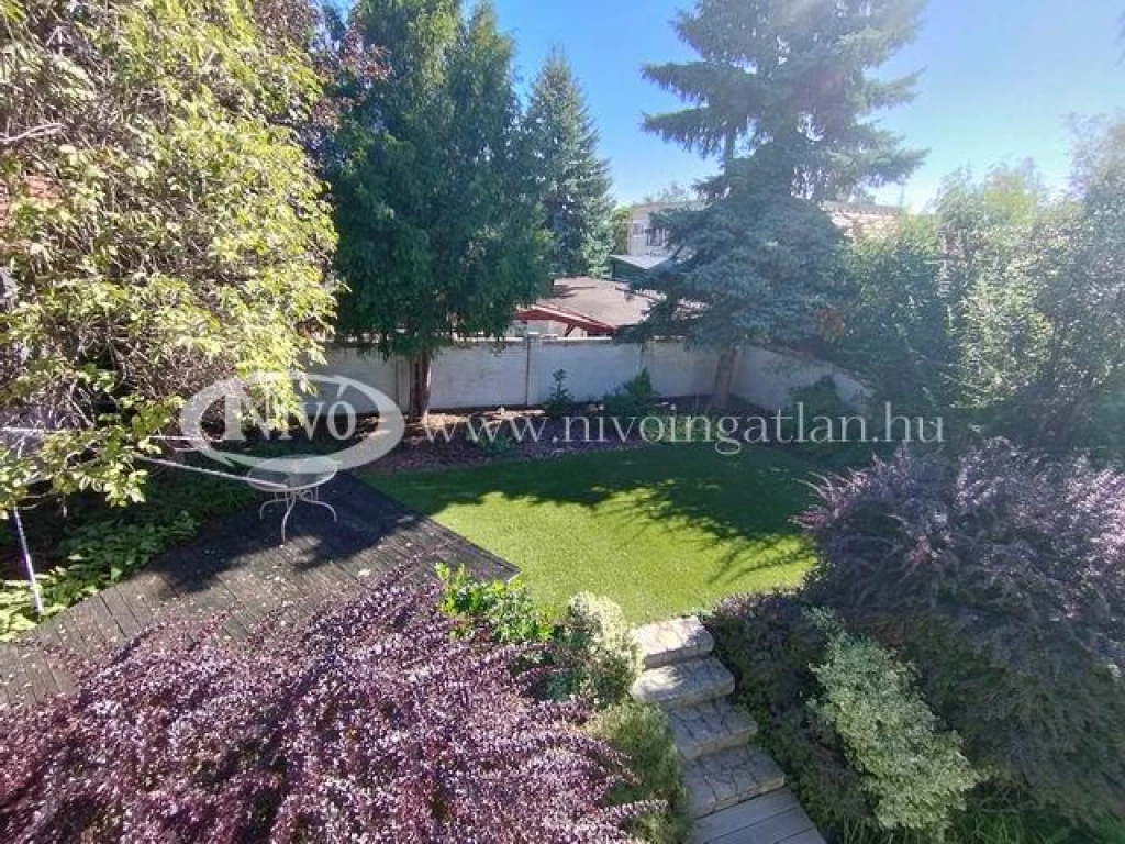 Kiadó téglalakás, Veszprém