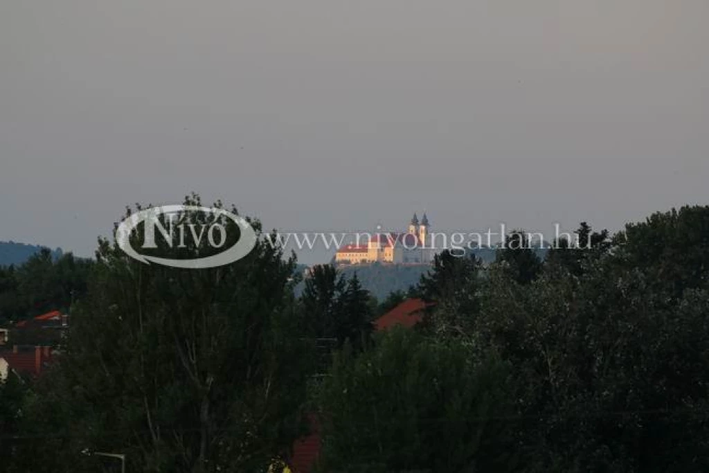 Eladó családi ház, Paloznak