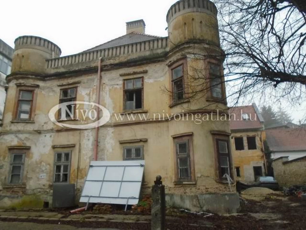 Eladó egyéb mezőgazdasági ingatlan, Veszprém