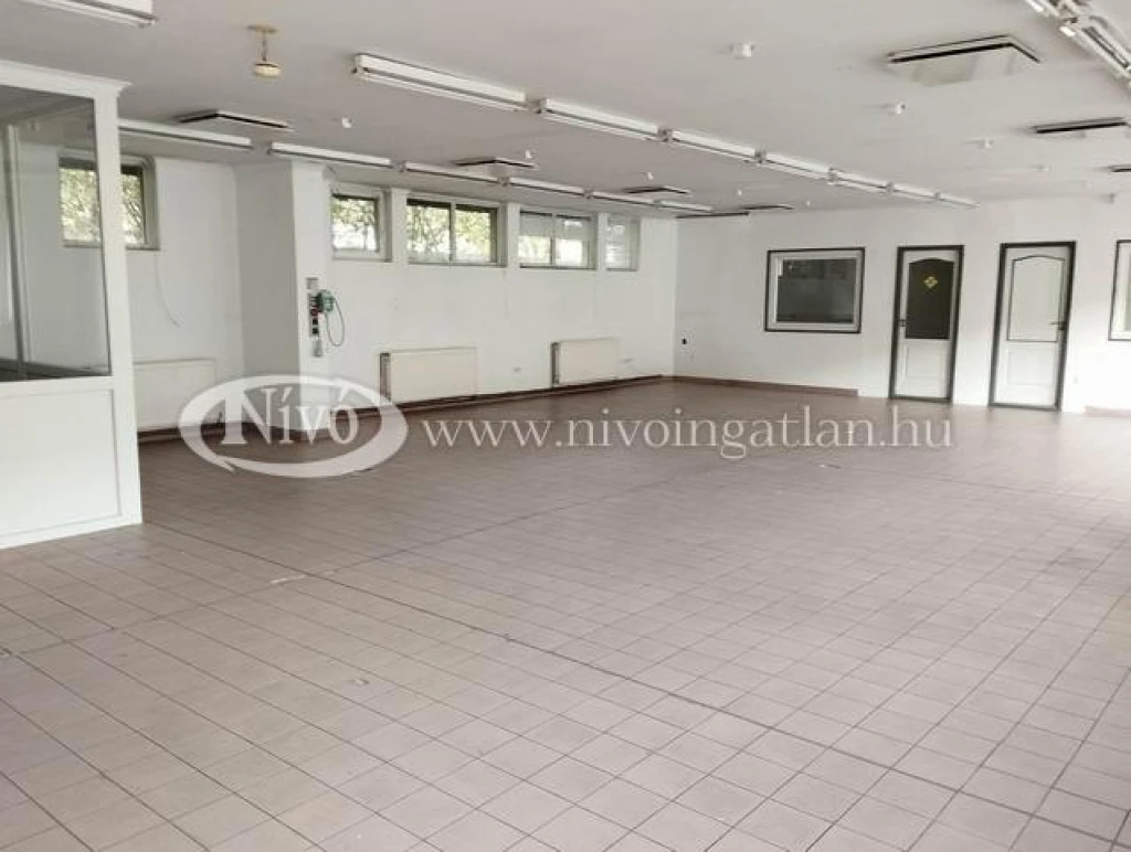 c3-2-name c2-93-name, Veszprém