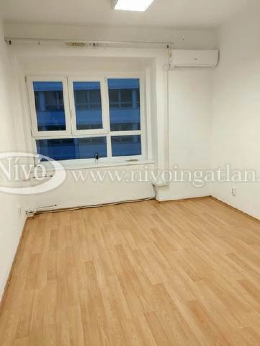 Kiadó iroda, irodaház, Veszprém