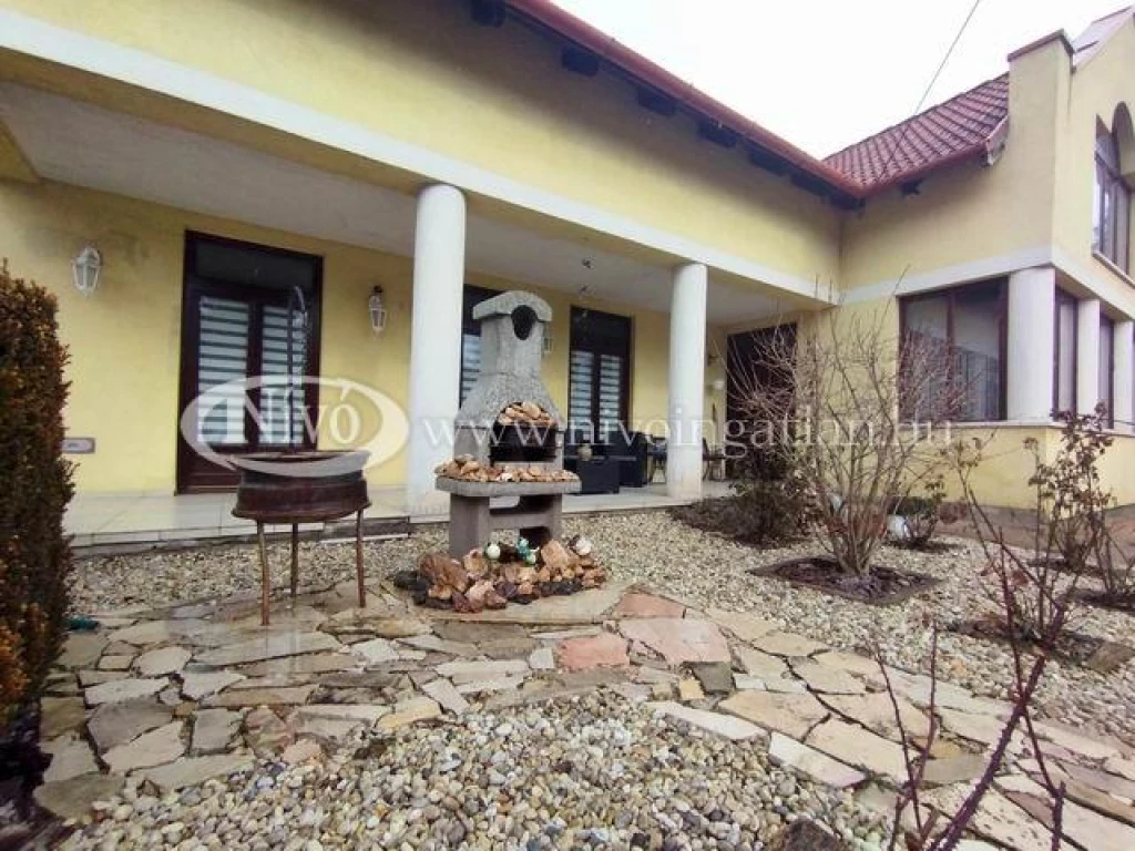 Eladó hotel, panzió, Eplény