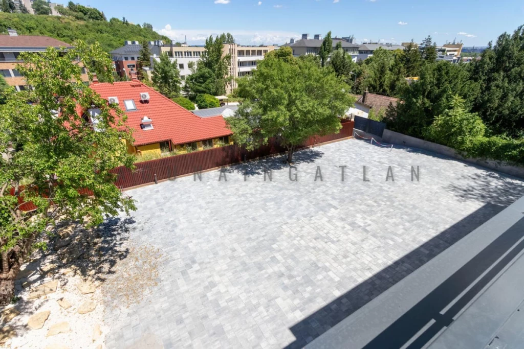 Eladó téglalakás, Budapest II. kerület, Szemlőhegy, Szépvölgyi út- Pusztaszeri út sarok