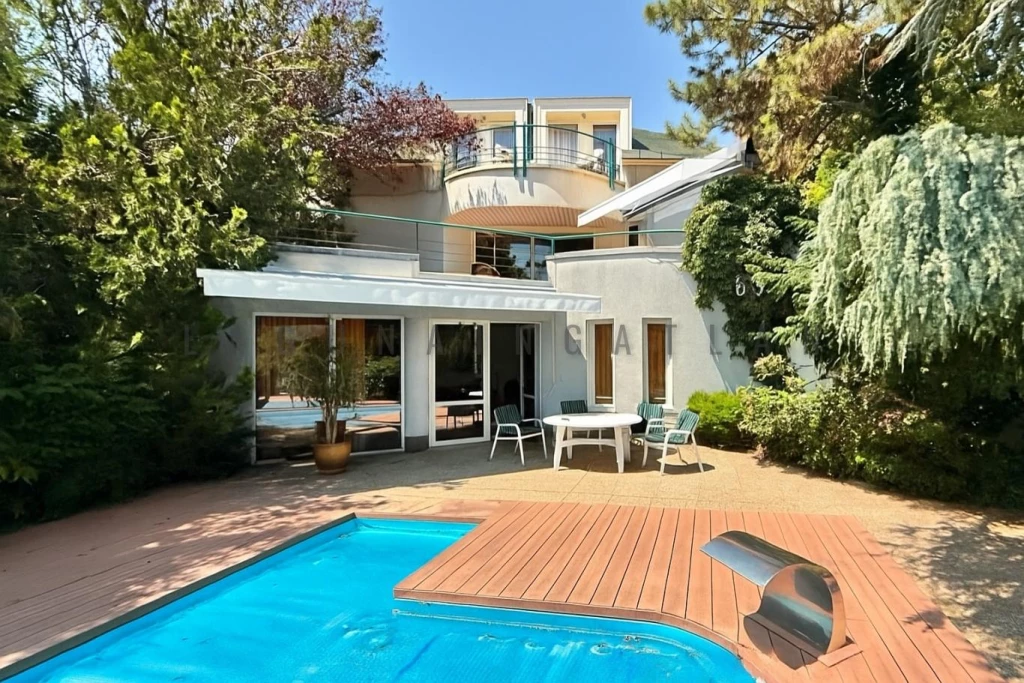 Eladó családi ház, Budapest II. kerület, Törökvész, Törökvész - Nagybányai út