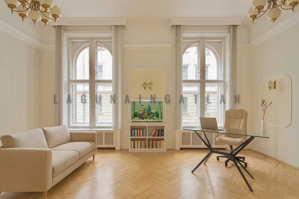 Kiadó téglalakás, Budapest V. kerület, Lipótváros, Báthory utca