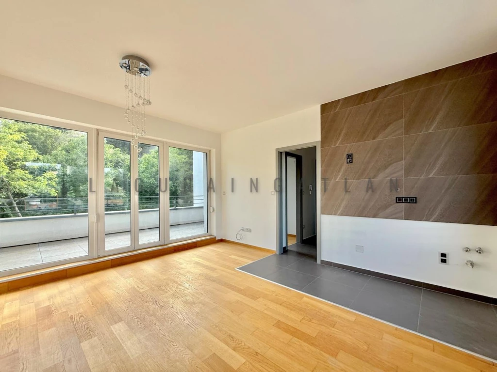 Eladó téglalakás, Budapest II. kerület, Szemlőhegy