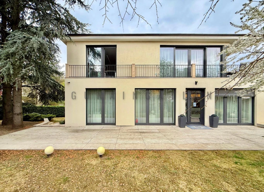 Kiadó családi ház, Budapest XII. kerület, Istenhegy