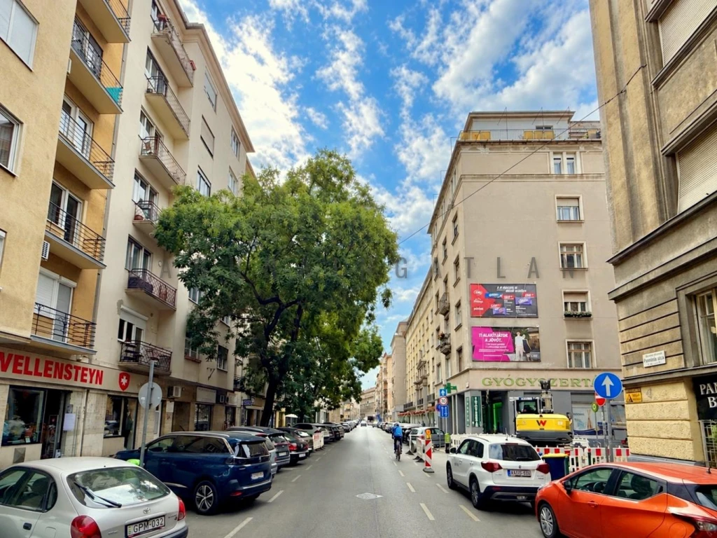 Eladó téglalakás, Budapest XIII. kerület, Újlipótváros