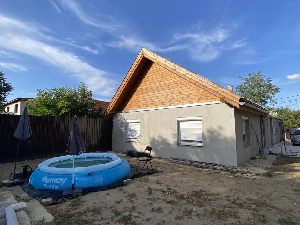 Eladó családi ház, Üllő