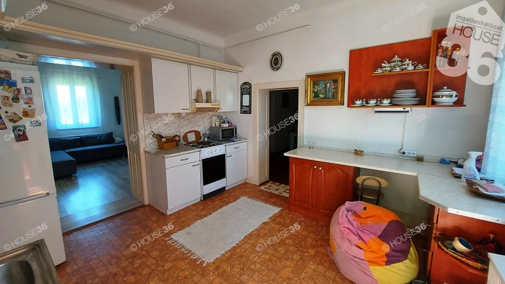 c3-1-name c2-1-name, Lajosmizse