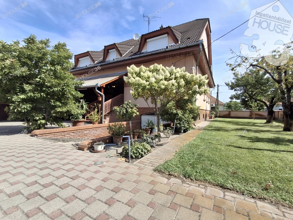 For sale house, Jakabszállás, Béke utca