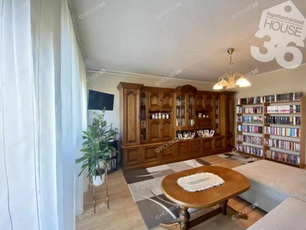 For sale panel flat, Kecskemét