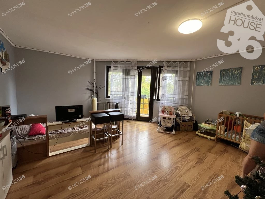 For sale panel flat, Kecskemét, Hunyadiváros