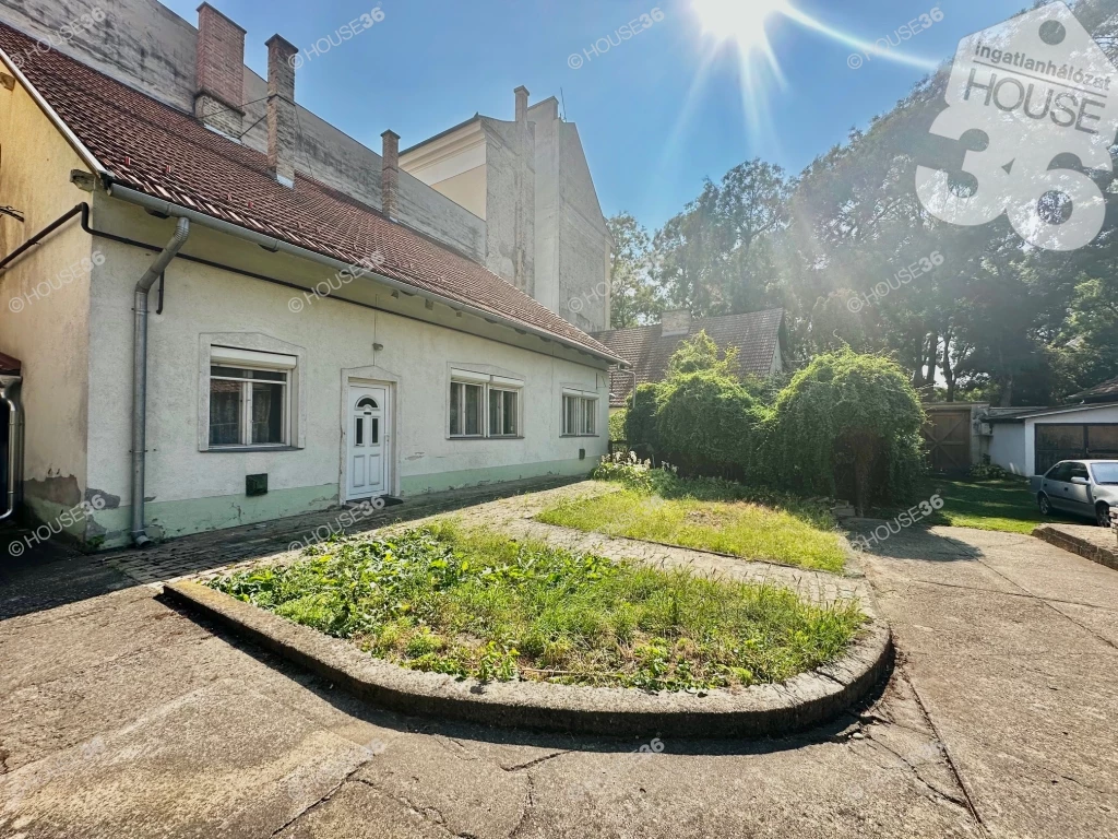 For sale part of a house property, Kecskemét, Belváros, Jókai utca