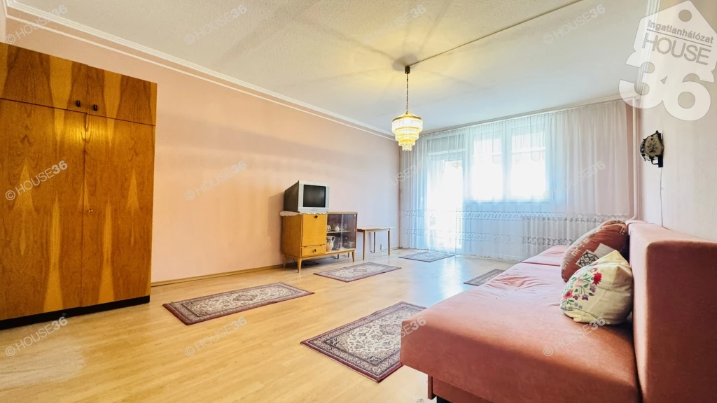 For sale panel flat, Kecskemét