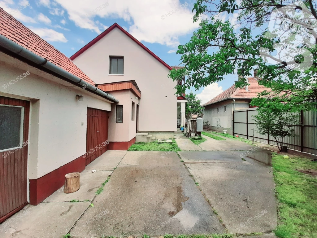 For sale house, Kiskőrös