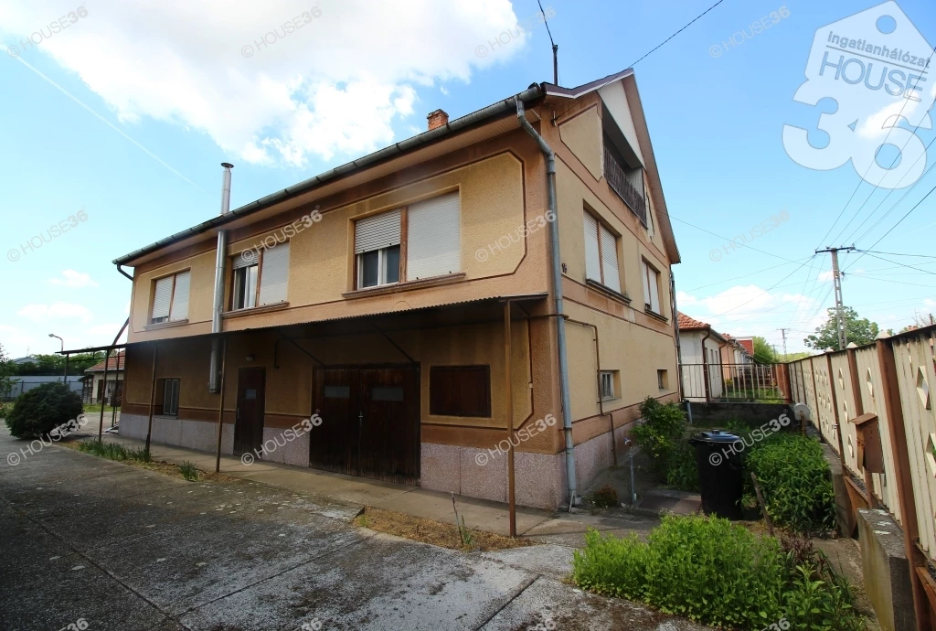 c3-1-name c2-1-name, Kiskőrös