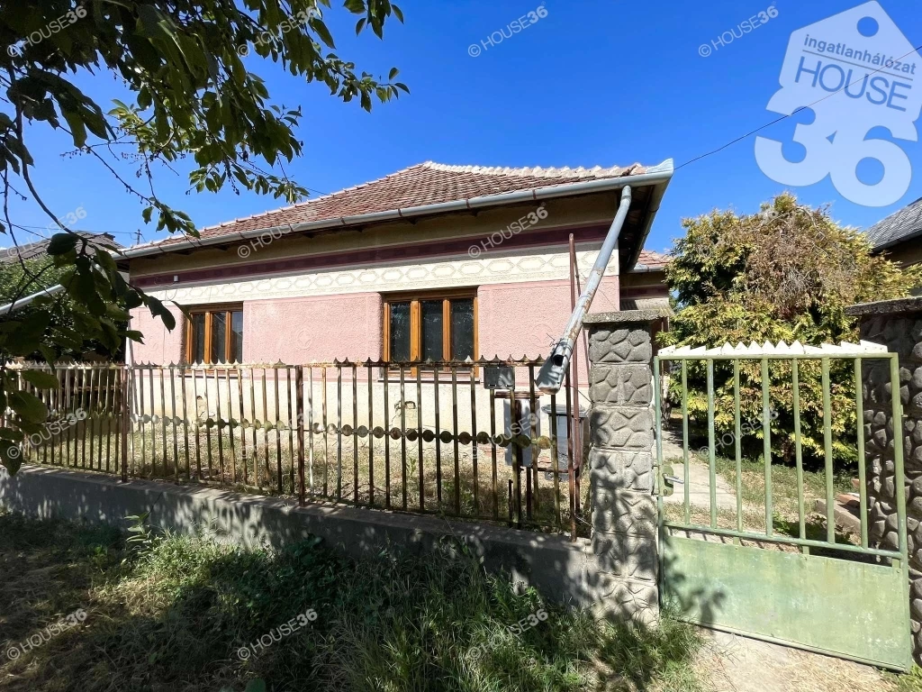For sale house, Tiszakürt, Akácfa utca