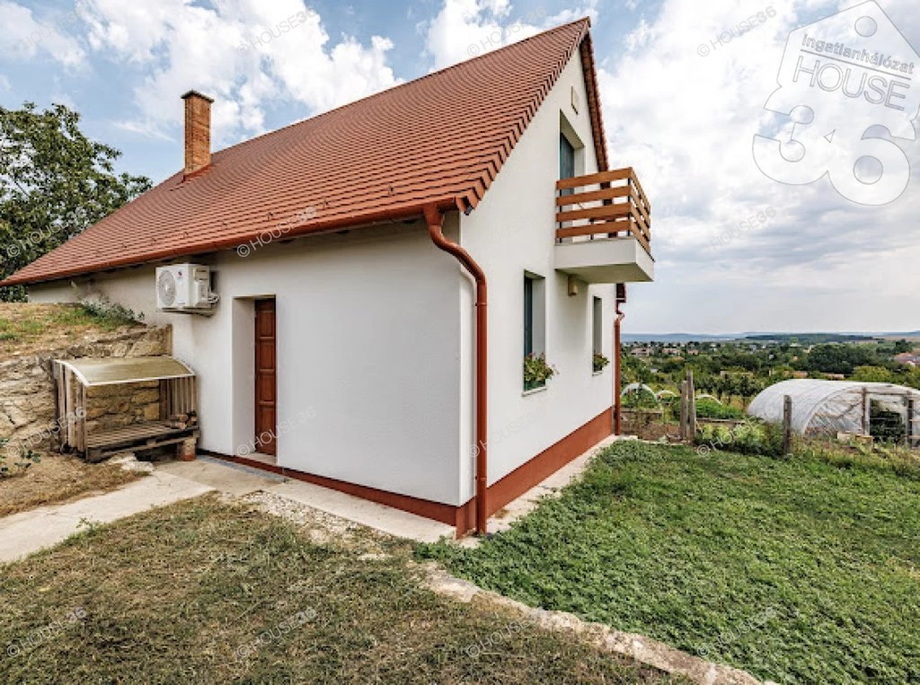 Etyek Öreghegy présházak részén 6353 m2-es Telek Eladó!