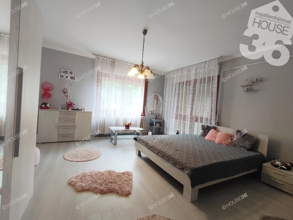 Nagykőrös csendes részén 120 m2-es családi ház eladó!
