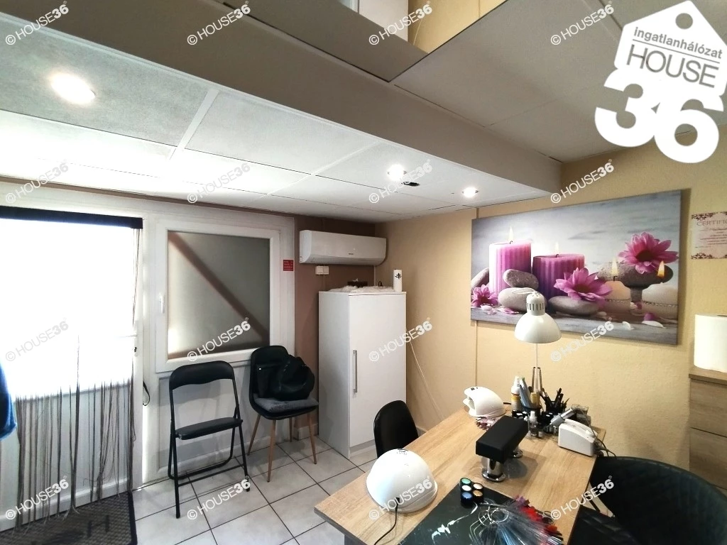 Befektetők figyelmébe ajánlom - Kecskemét belvárosban üzlethelyiség eladó!