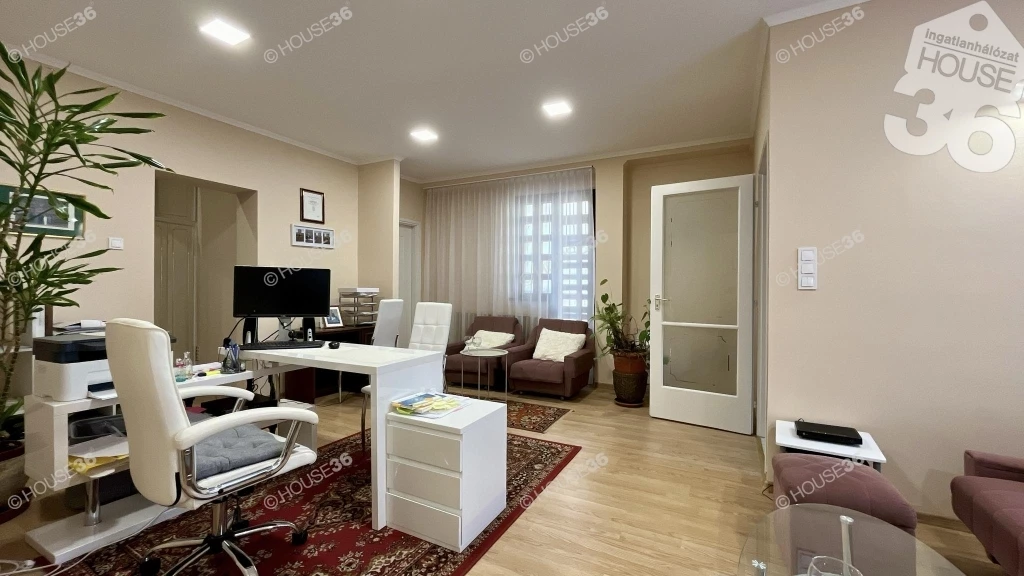 For sale brick flat, Kecskemét, Belváros