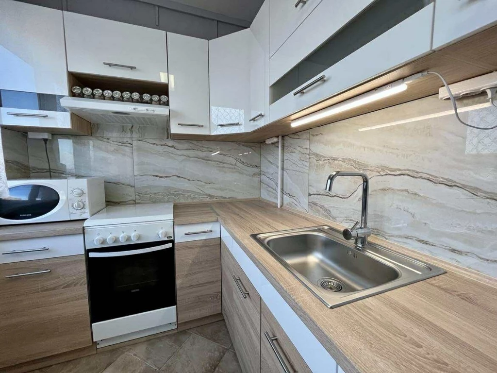 For sale panel flat, Kecskemét, Széchenyi-város, Március 15. utca