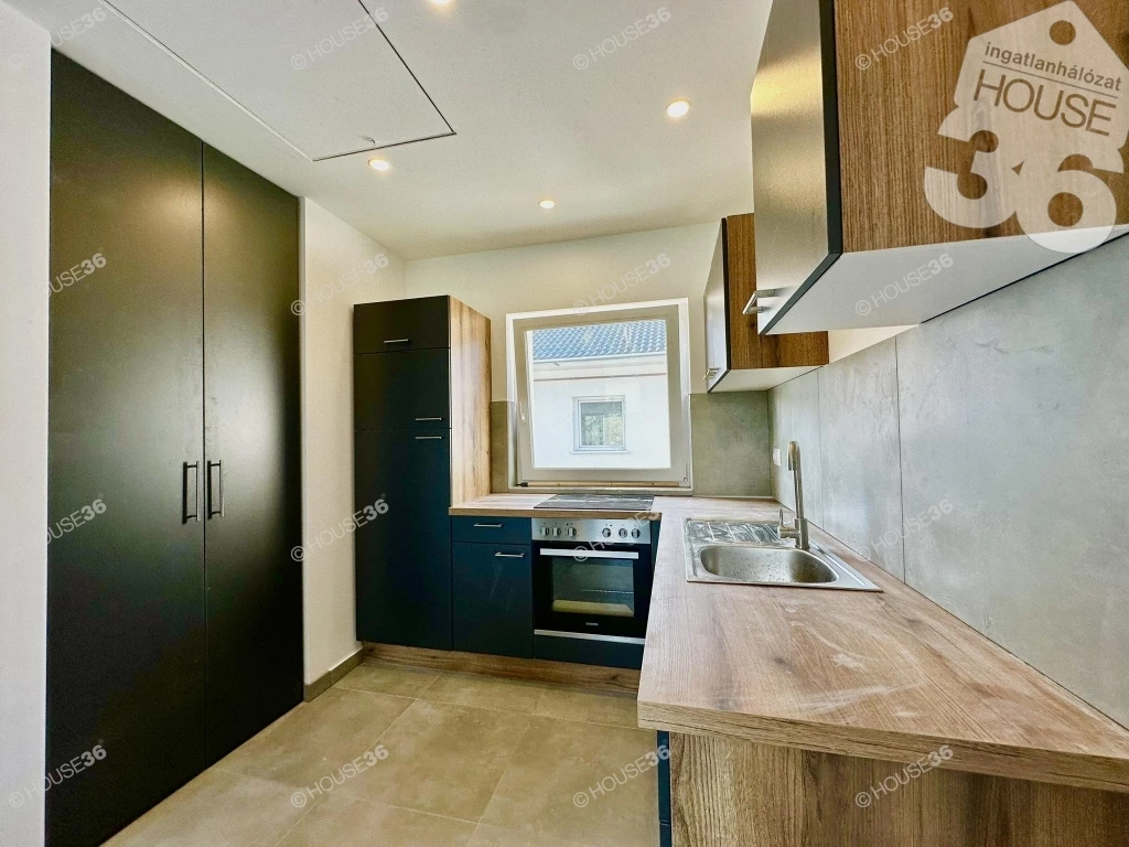 Újépítés a Petőfiváros peremén