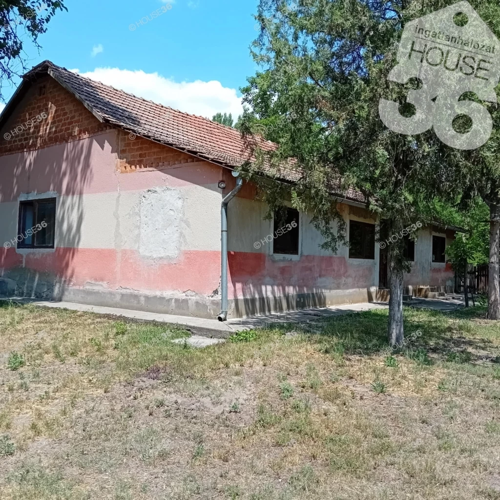 Mesebeli, regényes környezetben!